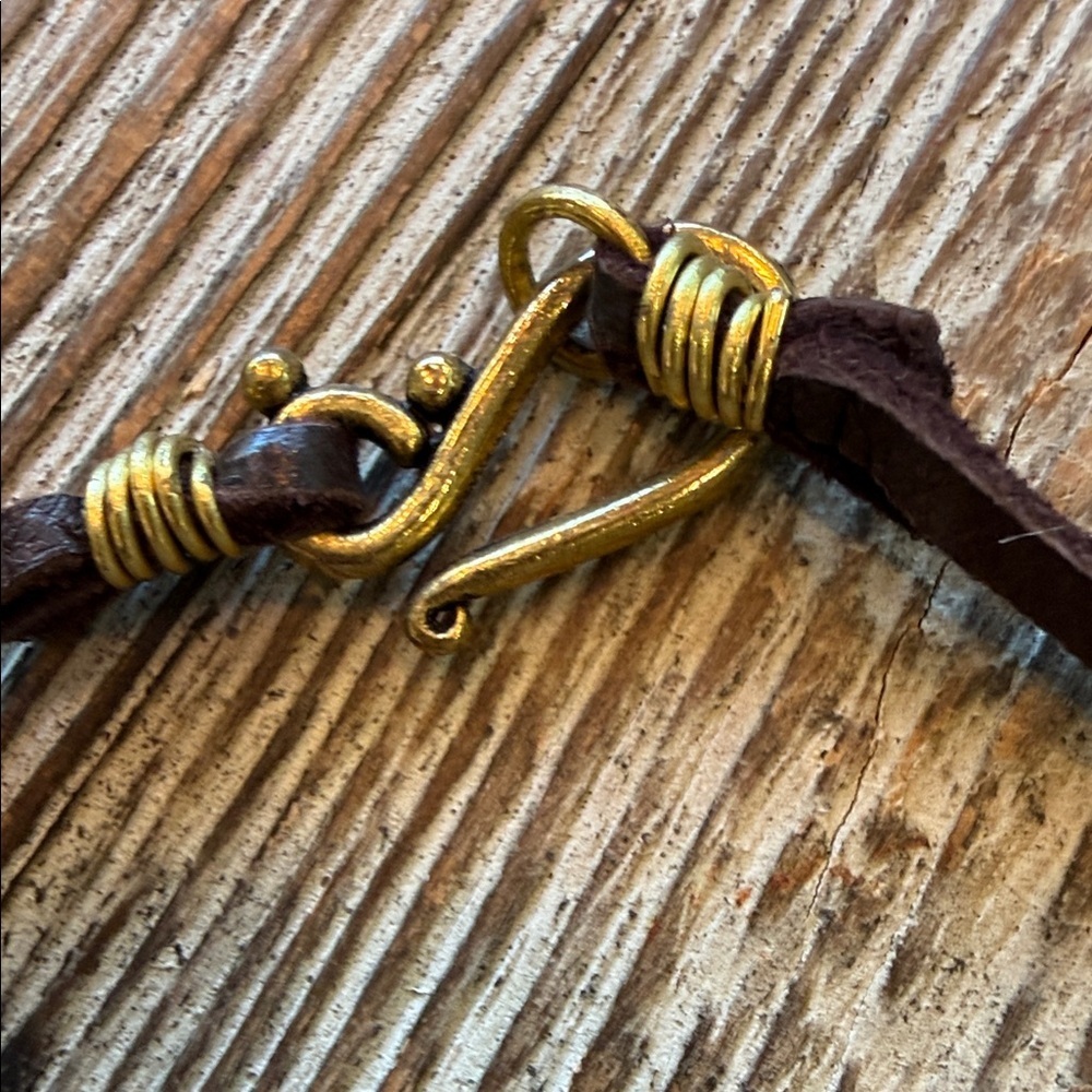 Bohemian Green Beaded Necklace with Brown Suede Cord - Picture 4 of 7